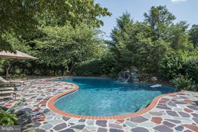 2101 Link Road Silver Spring, MD 20905 - Photo 28 of 30 a view of a backyard