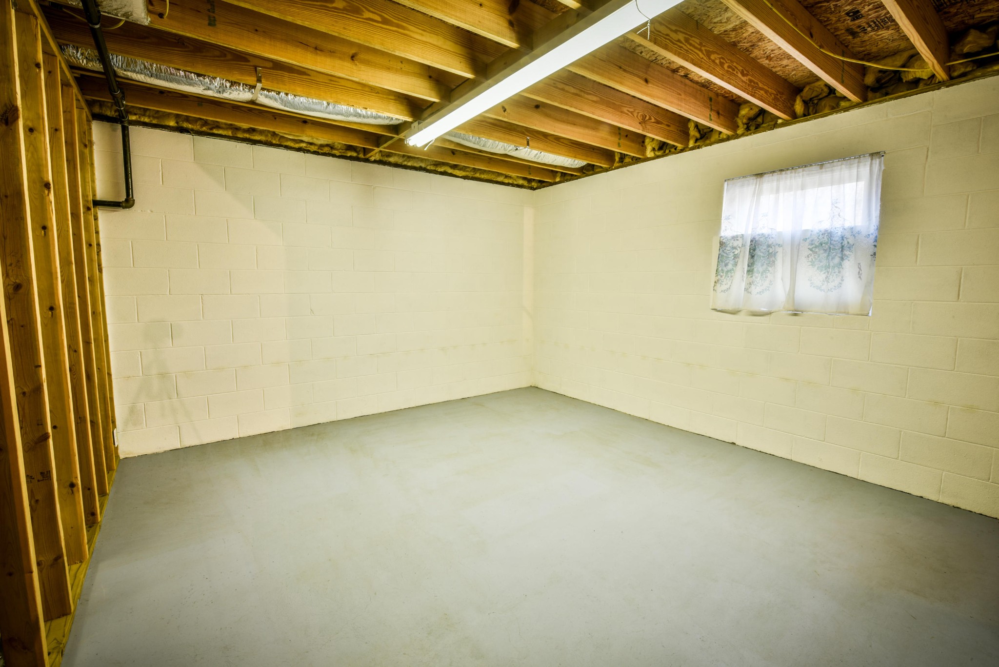 1120 Autumn Breeze Road Newport, TN 37821 - Photo 37 of 38 a view of an empty room