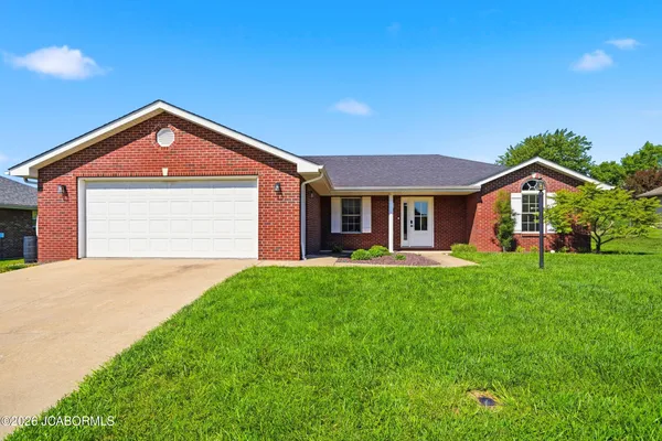 231 Ash Park Drive, Jefferson City, MO 65109
