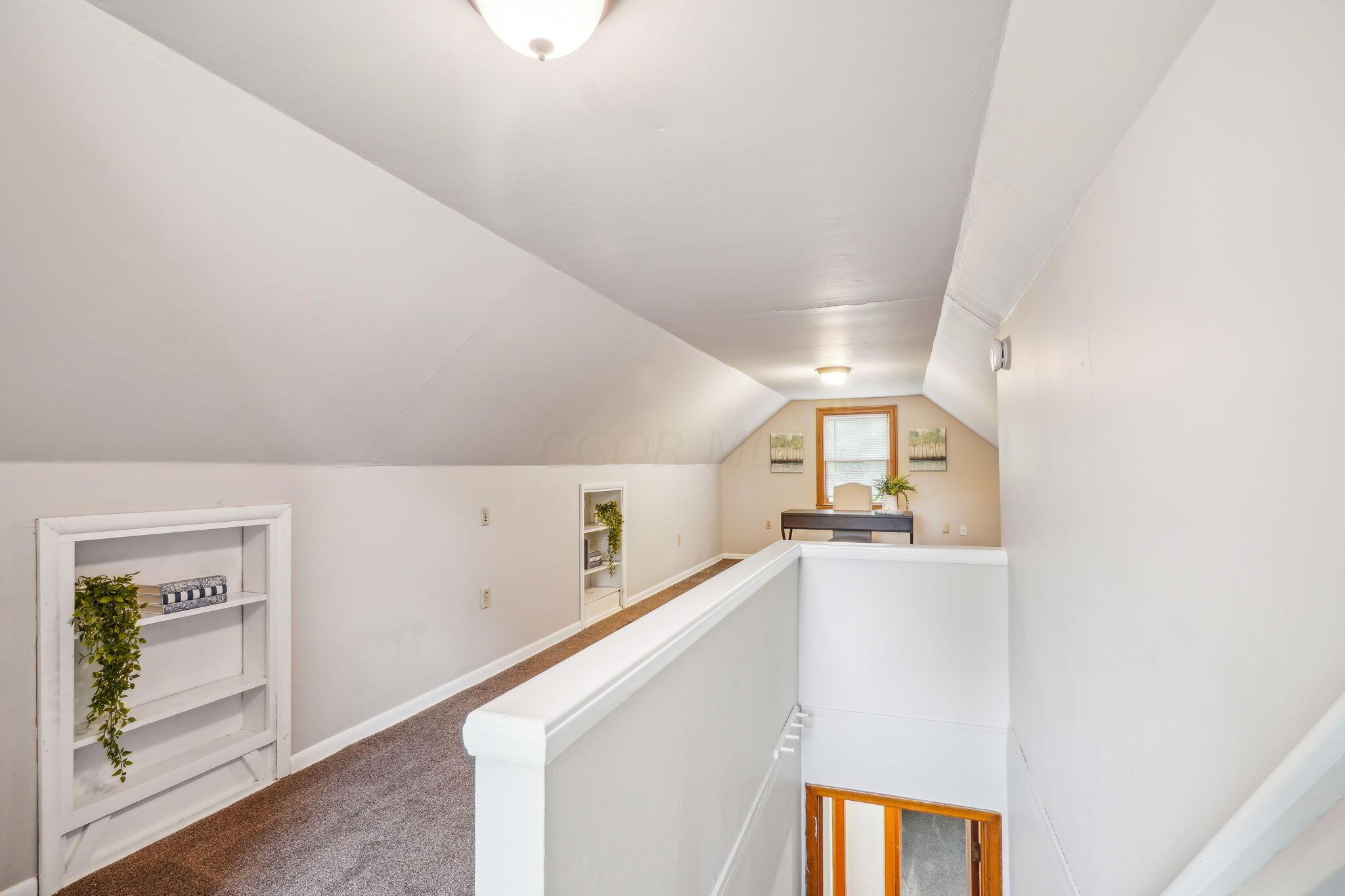 2184 Shrewsbury Road Columbus, OH 43221 - Photo 16 of 30 16-web-or-mls-2184-shrewsbury-rd