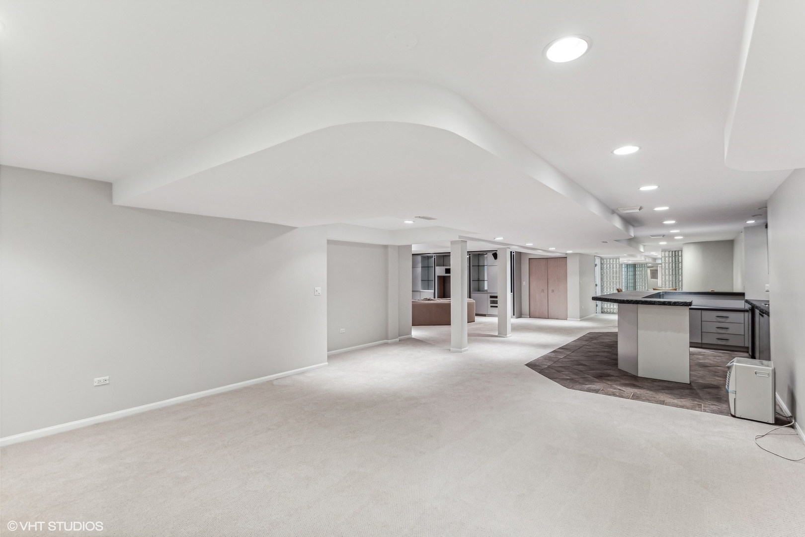 1422 Voltz Road Northbrook, IL 60062 - Photo 23 of 32 Gallery Image 23