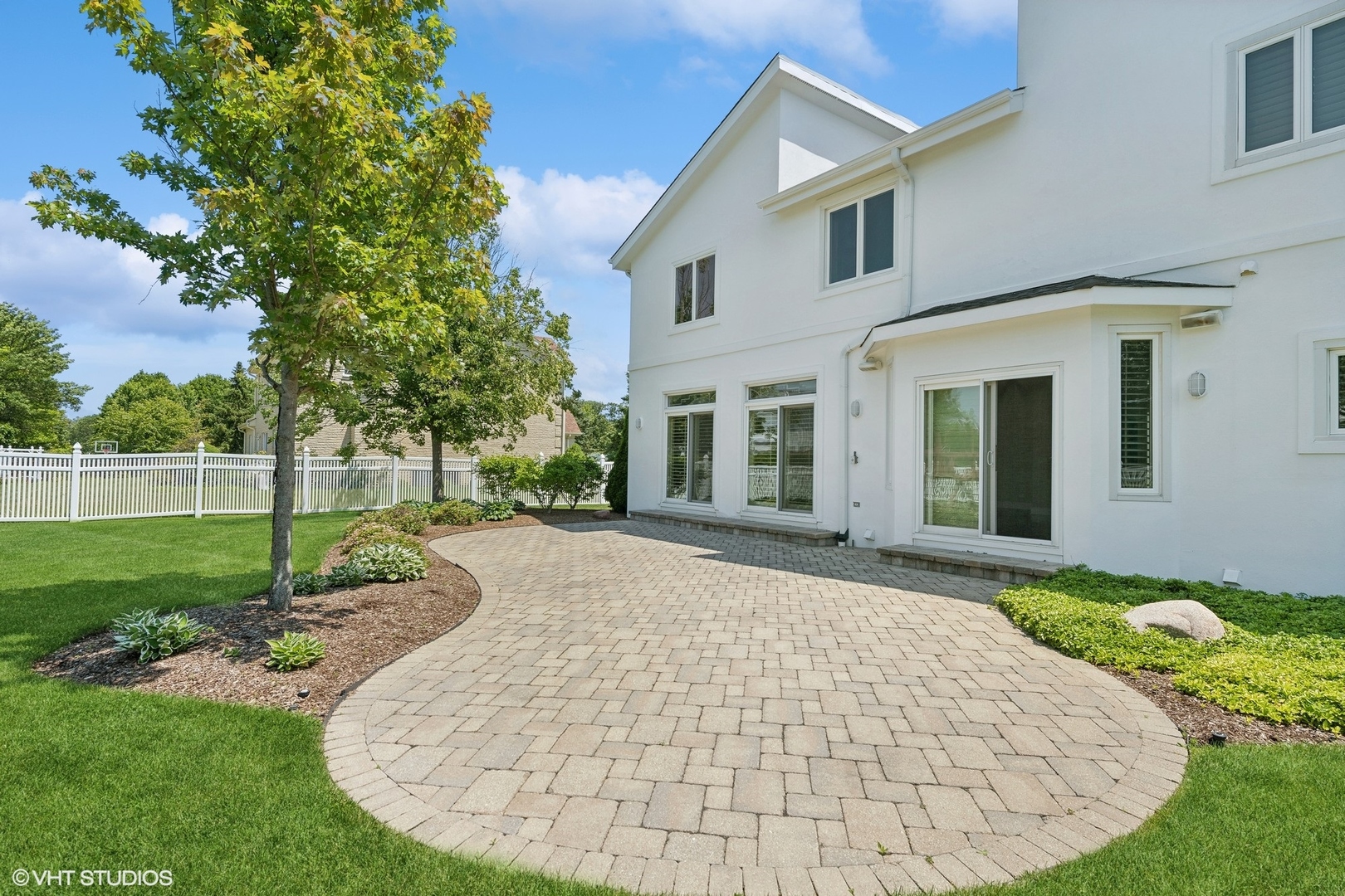 1422 Voltz Road Northbrook, IL 60062 - Photo 26 of 32 Gallery Image 26