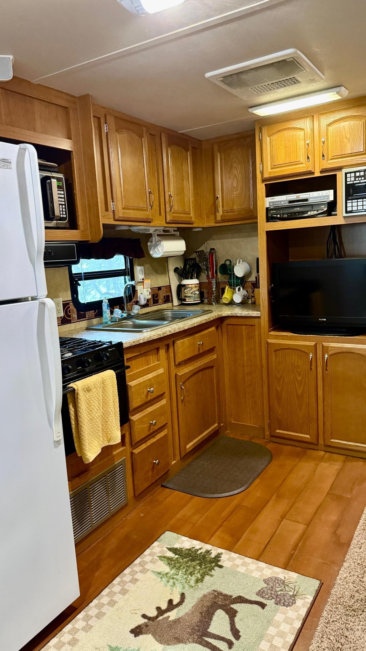 44308 Idas Road Osage, MN 56570 - Photo 7 of 18