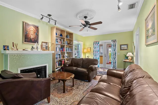 $3,600 | 621 Southwest 14th Terrace, Fort Lauderdale, FL 33312