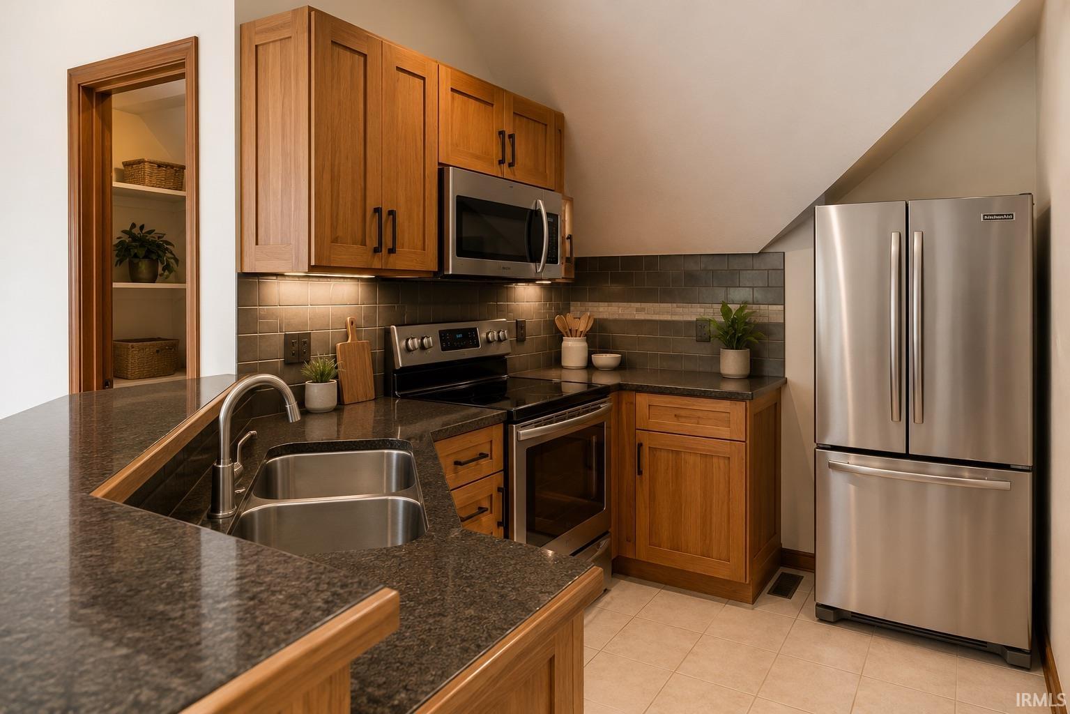 3701 East Rachels Glen Road Bloomington, IN 47408 - Photo 23 of 36