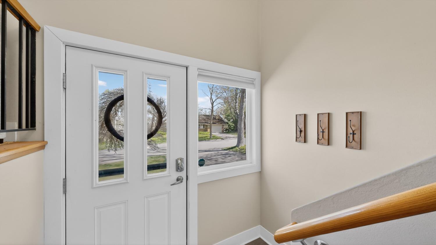 1348 20th Street Northwest Rochester, MN 55901 - Photo 3 of 40