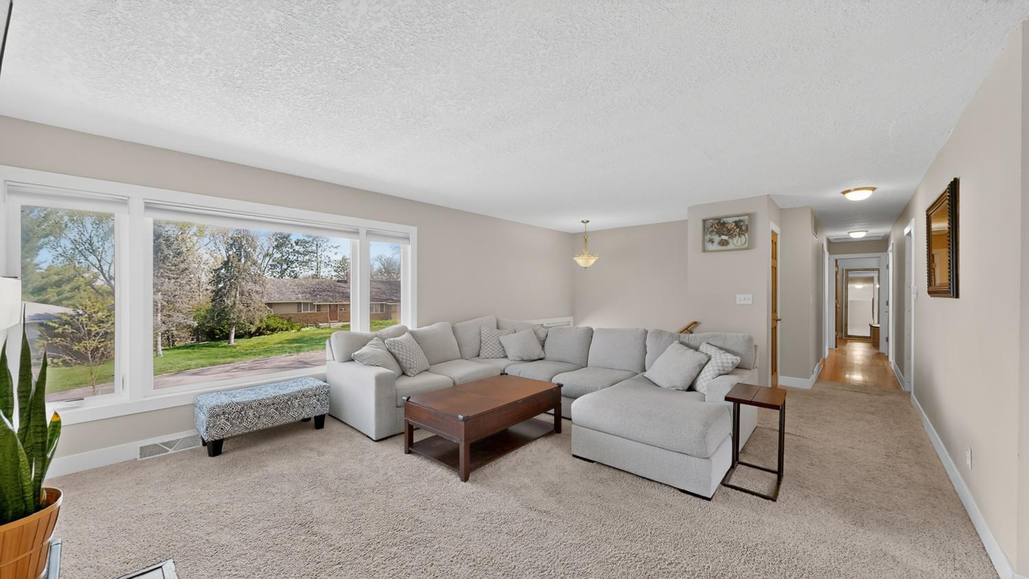 1348 20th Street Northwest Rochester, MN 55901 - Photo 5 of 40