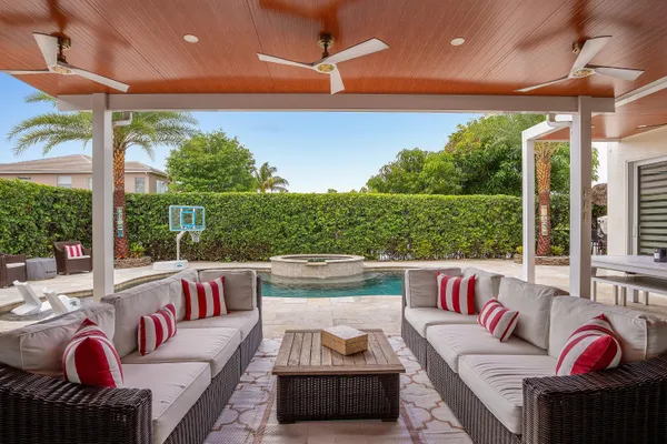 $1,300,000 | 7256 VÃa Abruzzi, Wellington, FL 33467