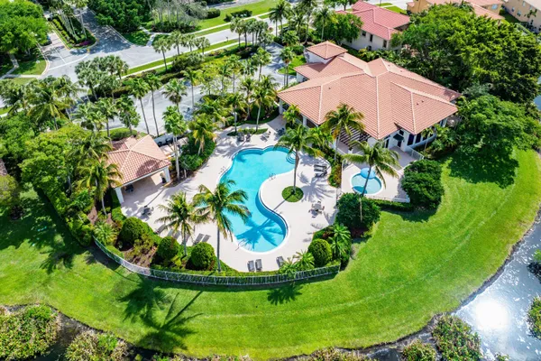 $1,300,000 | 7256 VÃa Abruzzi, Wellington, FL 33467