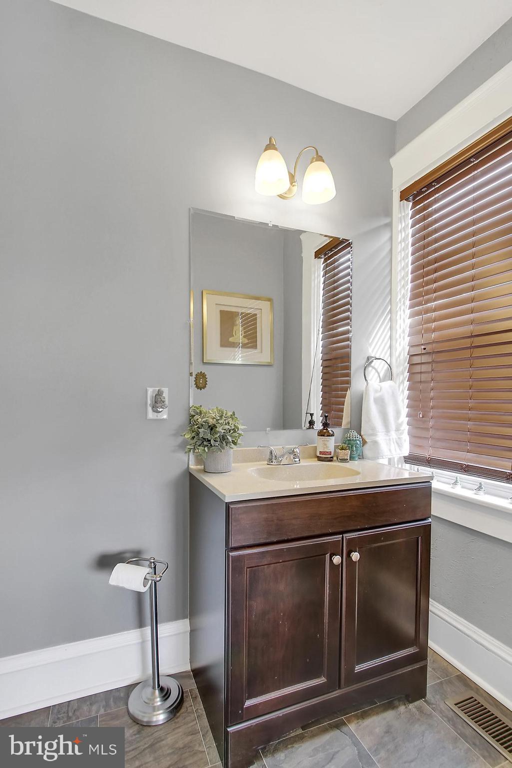 112 Ruth Avenue Hanover, PA 17331 - Photo 13 of 37 Gallery Image 13