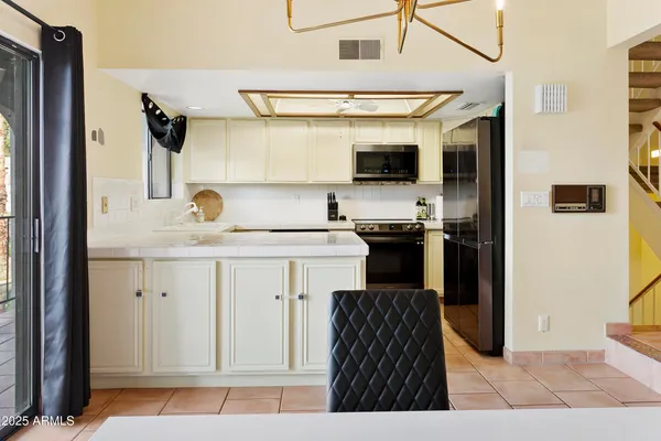 $340,000 | 2524 South El Paradiso, Unit 119, Mesa, AZ 85202