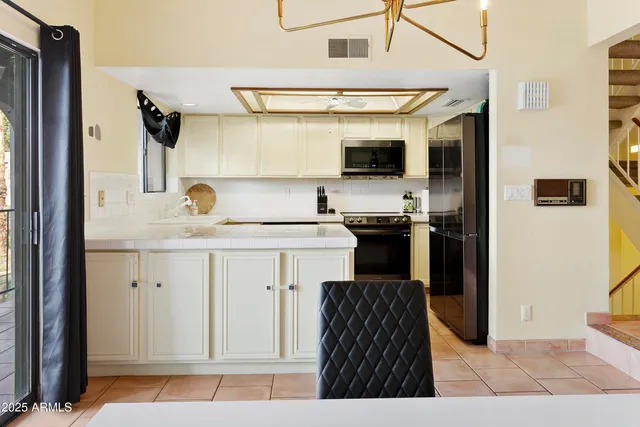 $355,000 | 2524 South El Paradiso, Unit 119, Mesa, AZ 85202