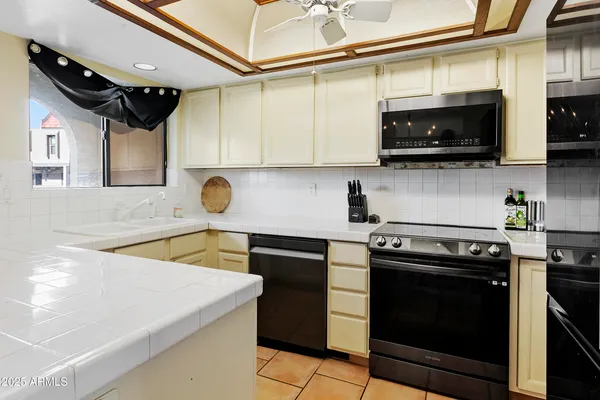 $340,000 | 2524 South El Paradiso, Unit 119, Mesa, AZ 85202