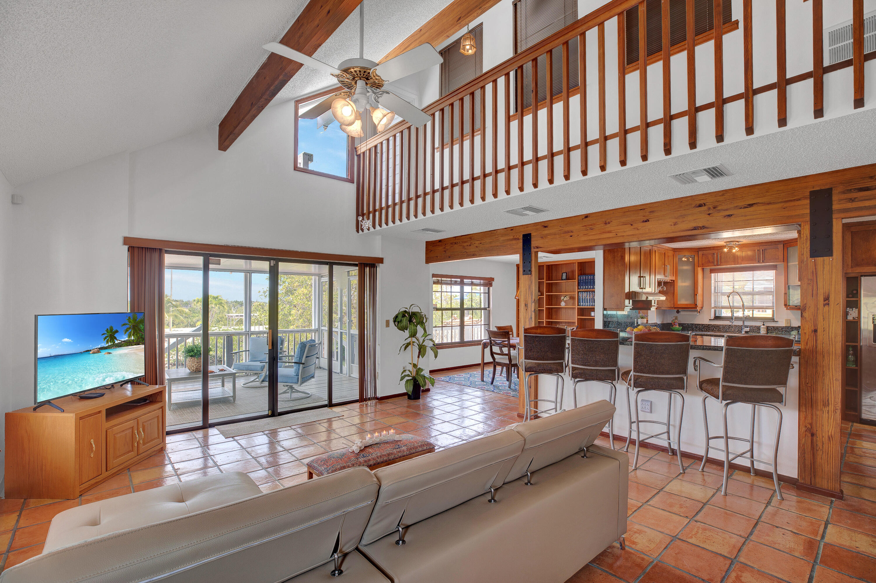 28594 Tortuga Road Summerland Key, FL 33042 - Photo 13 of 46 Living area 1