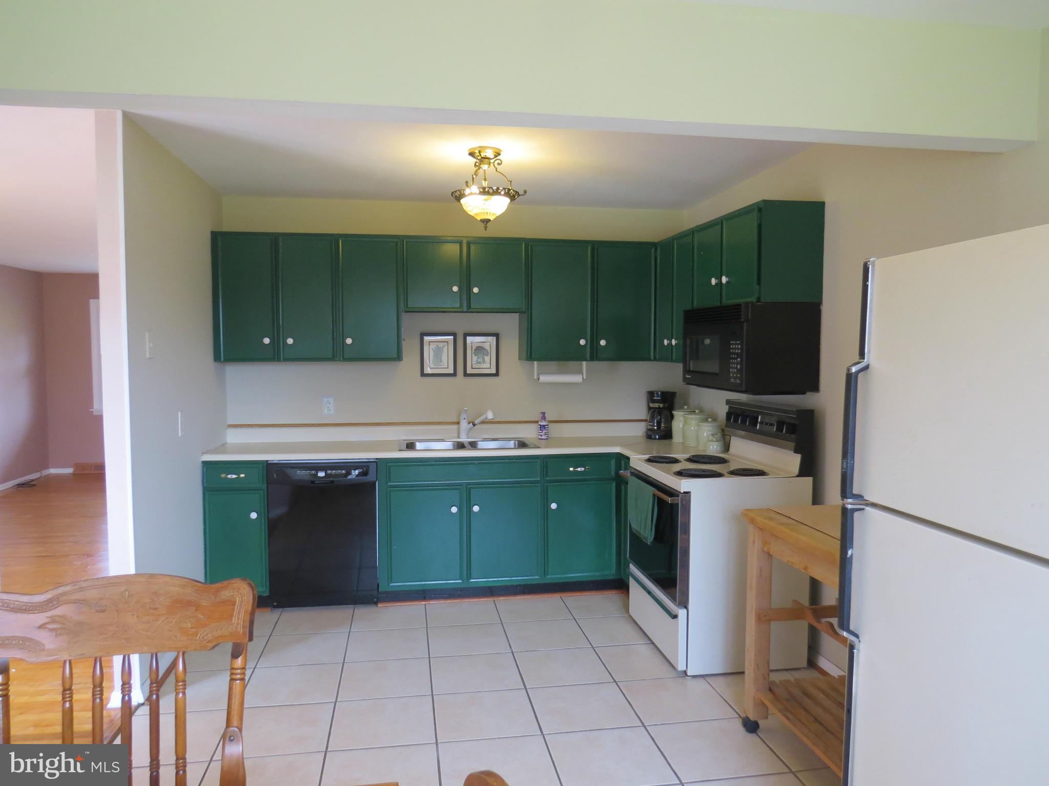 310 England Creamery Road North East, MD 21901 - Photo 4 of 14 Kitchen, spacious with table space