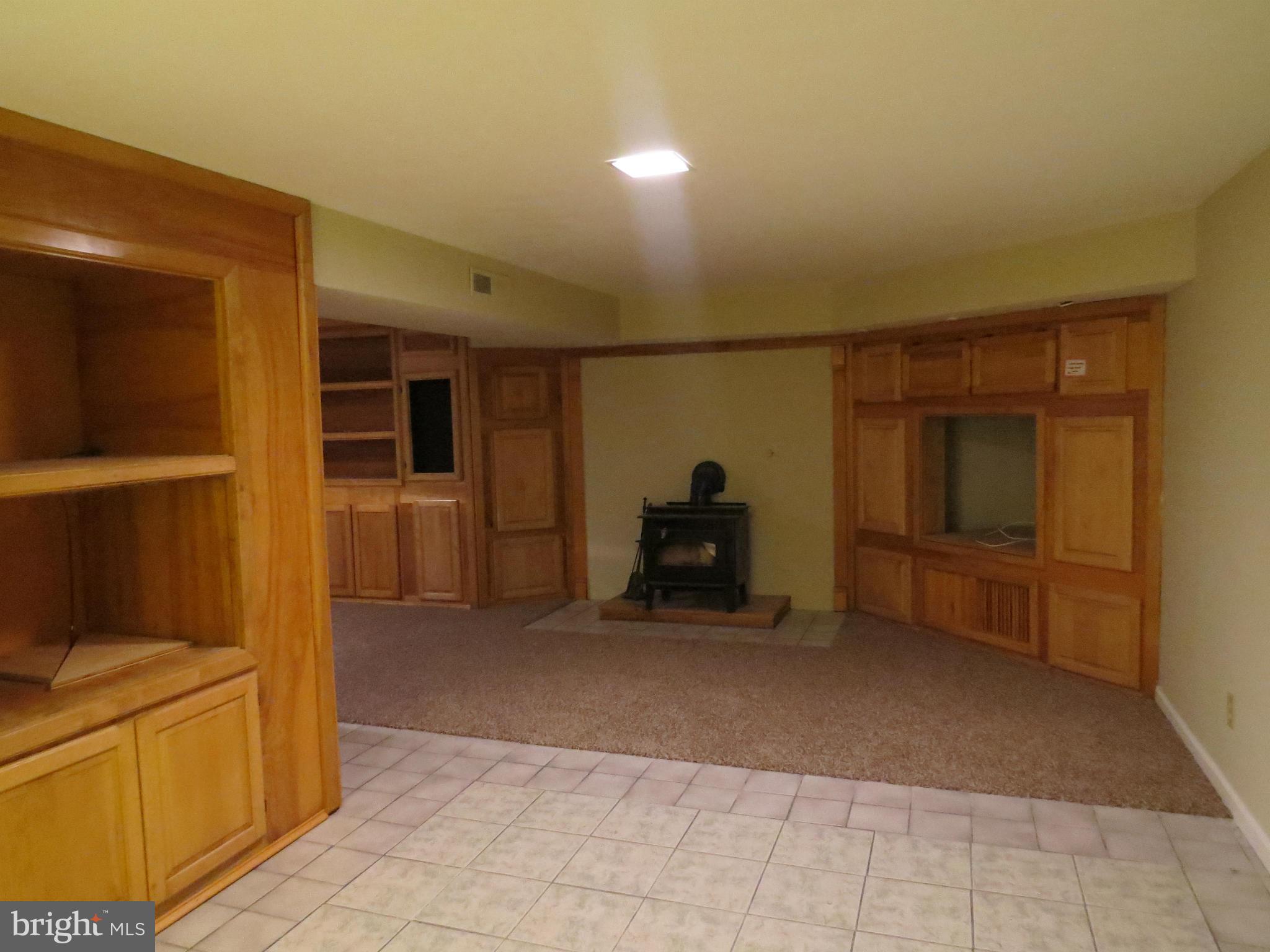 310 England Creamery Road North East, MD 21901 - Photo 10 of 14 Family Room w/ new carpet