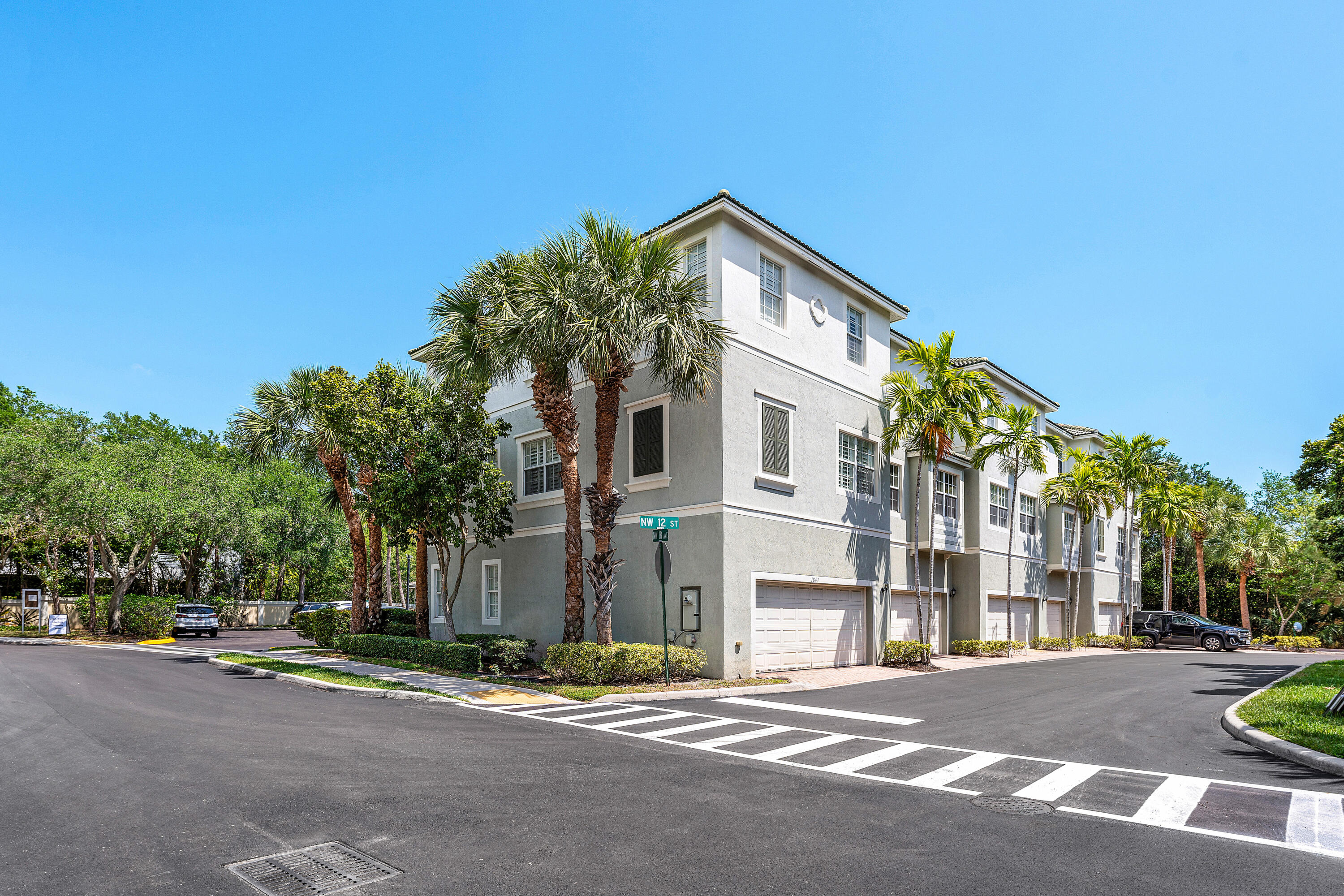 1833 Northwest 12th Street Boca Raton, FL 33431 - Photo 2 of 36 002-1833Northwest12thStreet-BocaRaton-FL