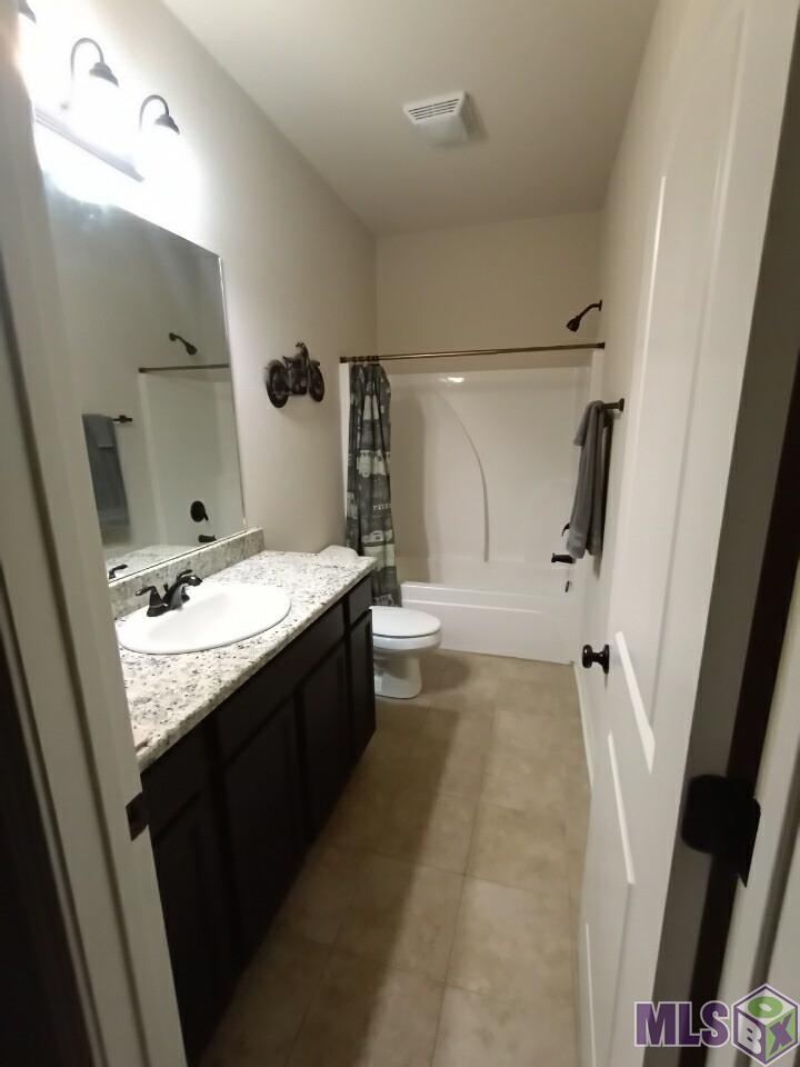 14570 Stone Gate Drive Baton Rouge, LA 70816 - Photo 12 of 23 Gallery Image 12