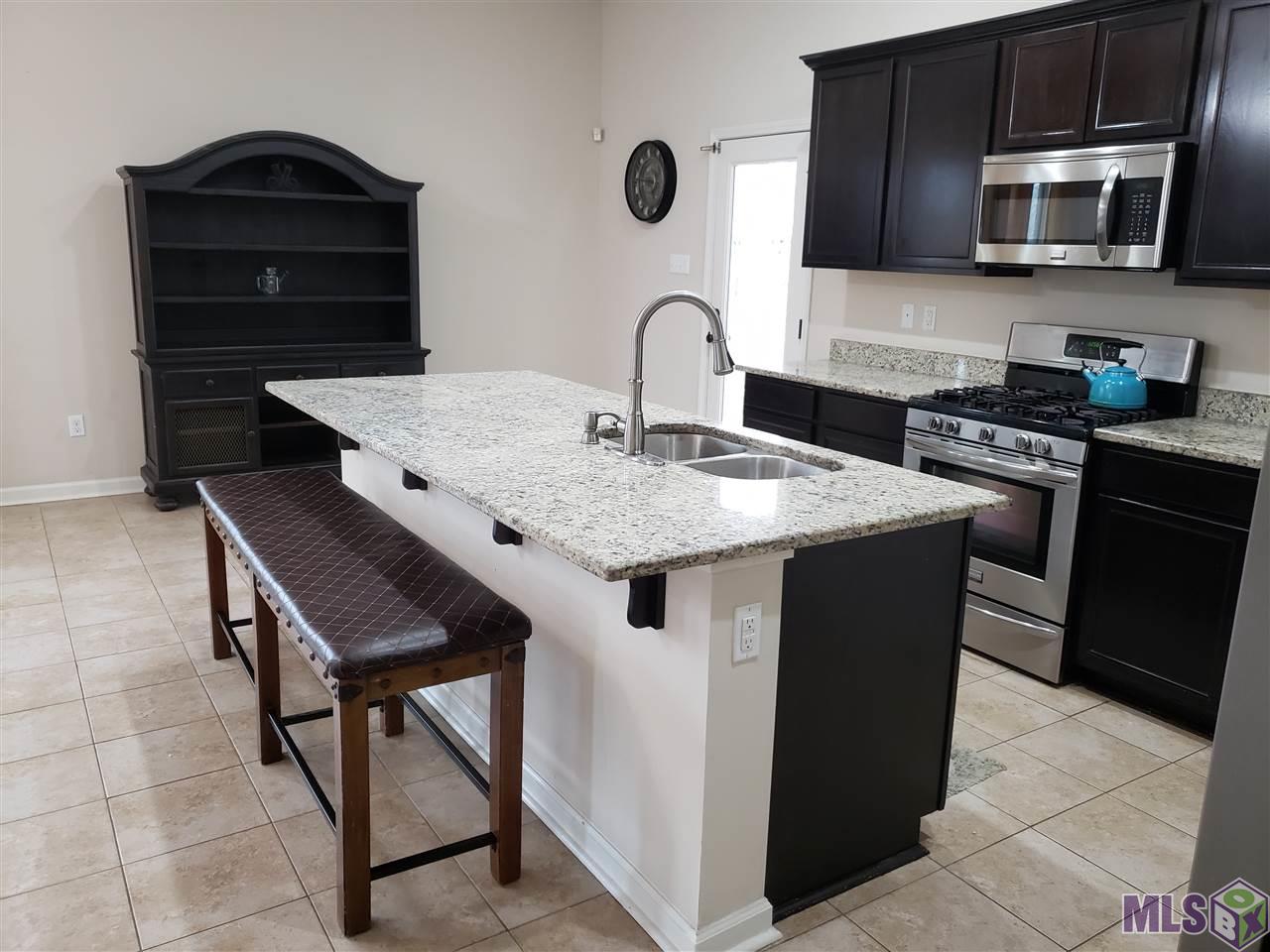 14570 Stone Gate Drive Baton Rouge, LA 70816 - Photo 8 of 23 Gallery Image 8