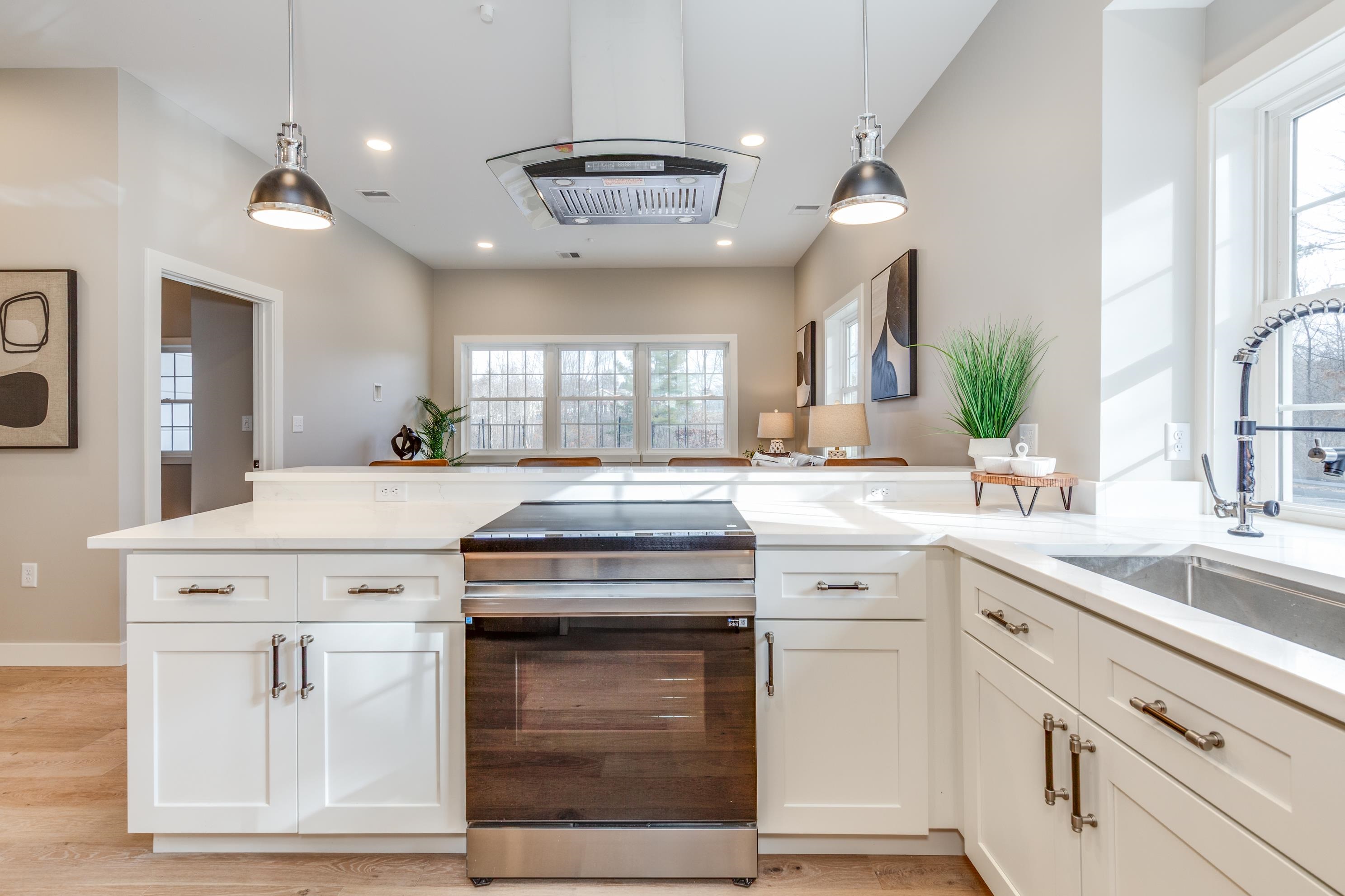 384 Main Street, Unit 102 Salem, NH 03079 - Photo 6 of 34