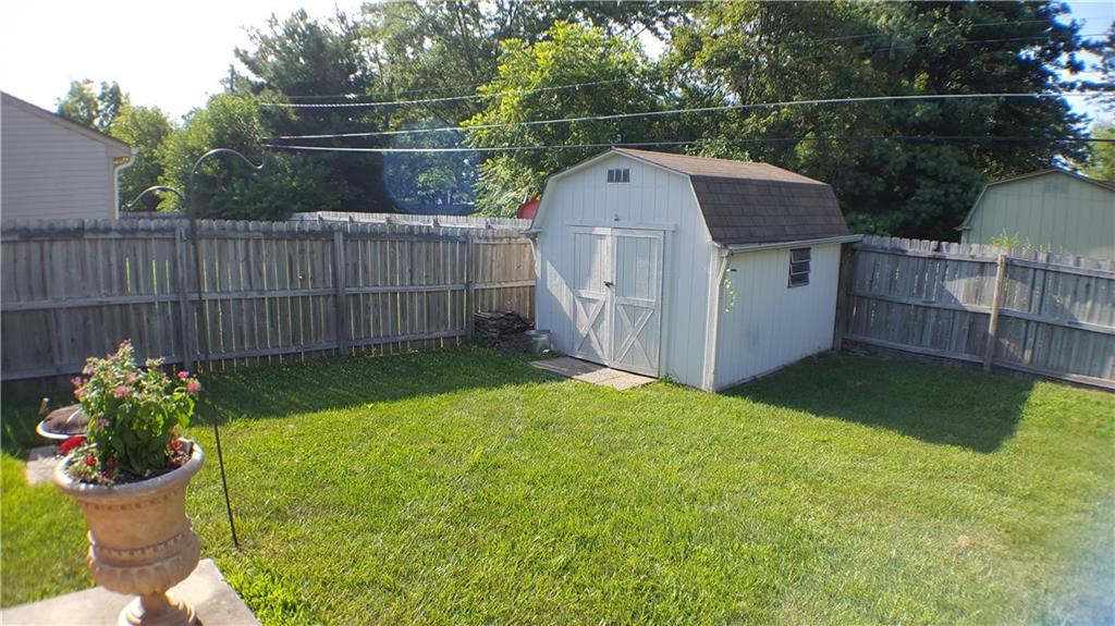 1444 Rhett Drive Anderson, IN 46013 - Photo 6 of 17 Gallery Image 6