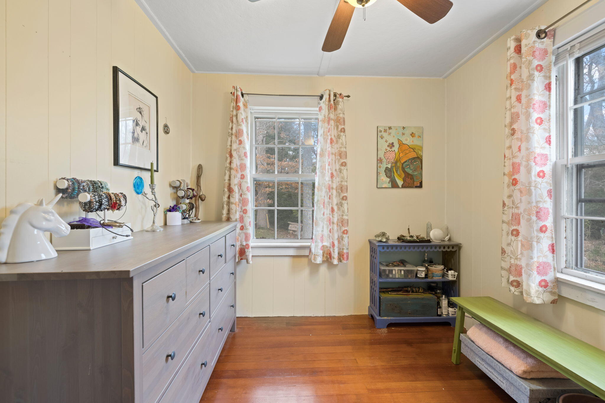 202 Annable Point Road Centerville, MA 02632 - Photo 8 of 29 a room with furniture and window