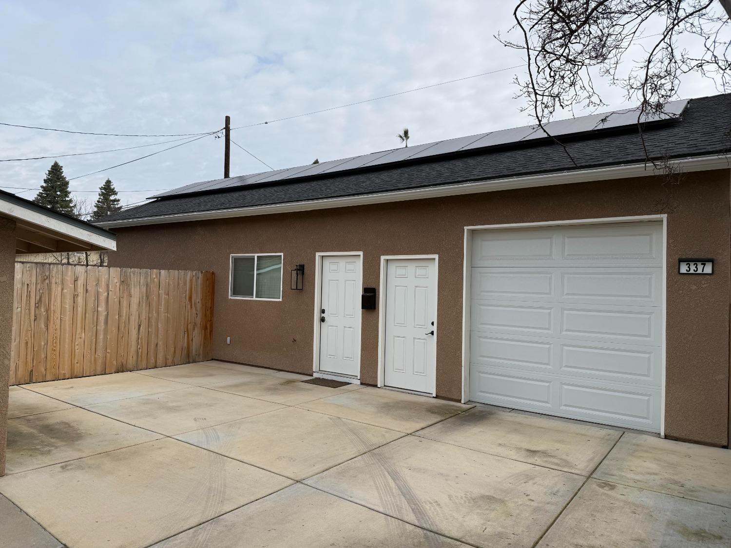 335 Oxford Avenue Clovis, CA 93612 - Photo 19 of 28 Front of ADU