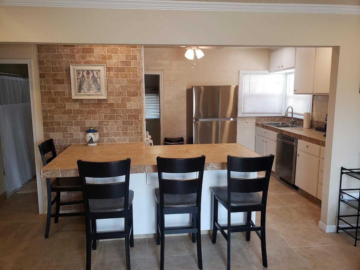 335 Oxford Avenue Clovis, CA 93612 - Photo 8 of 28