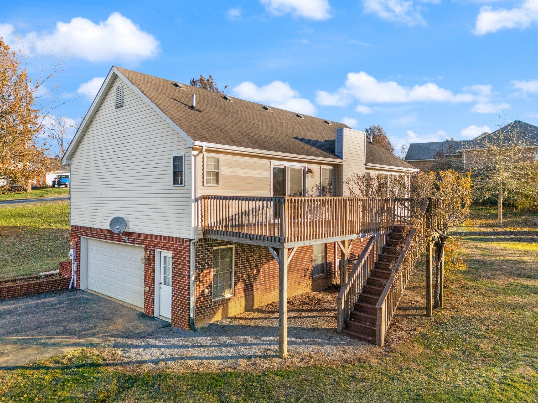 320 Ridgeview Drive Berea, KY 40403 - Photo 51 of 76 52-web-or-mls-DJI_20241207085316_0024_D