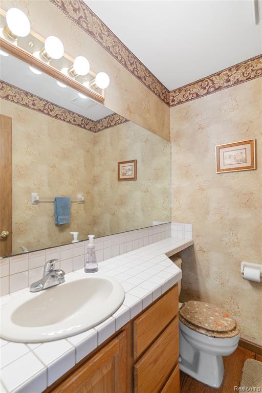 1484 Kings Pointe Road Grand Blanc, MI 48439 - Photo 16 of 48 Gallery Image 16