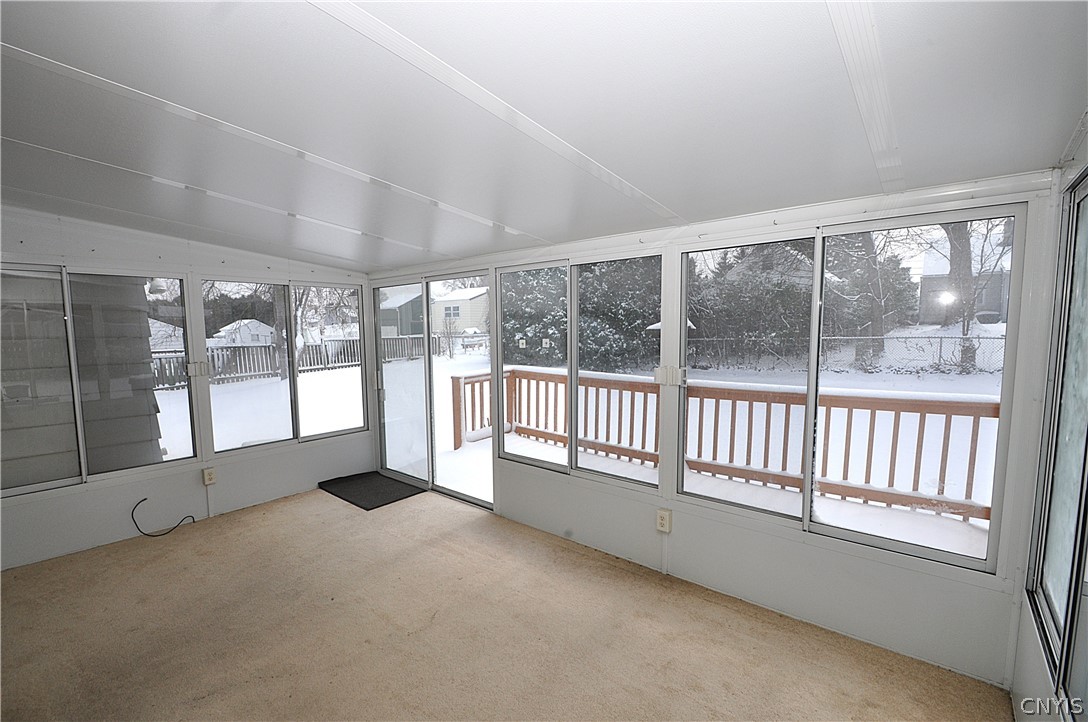 606 Roxford Road South Salina, NY 13208 - Photo 19 of 30 Sun Room