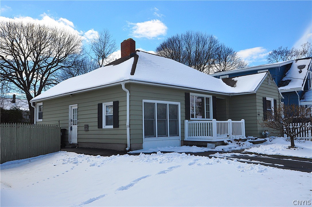 606 Roxford Road South Salina, NY 13208 - Photo 2 of 30 Another view of front.