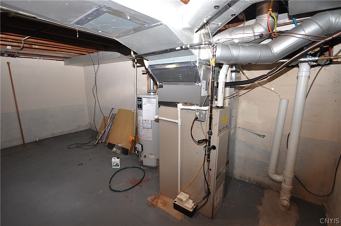 606 Roxford Road South Salina, NY 13208 - Photo 23 of 30 Basement