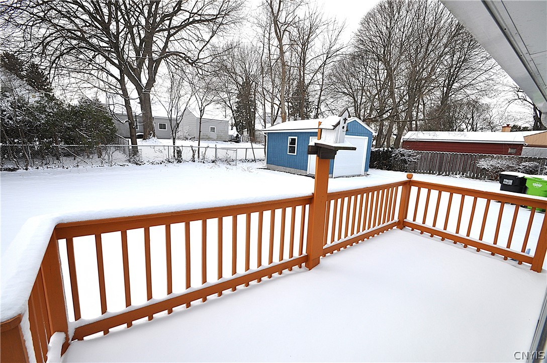 606 Roxford Road South Salina, NY 13208 - Photo 27 of 30 Deck