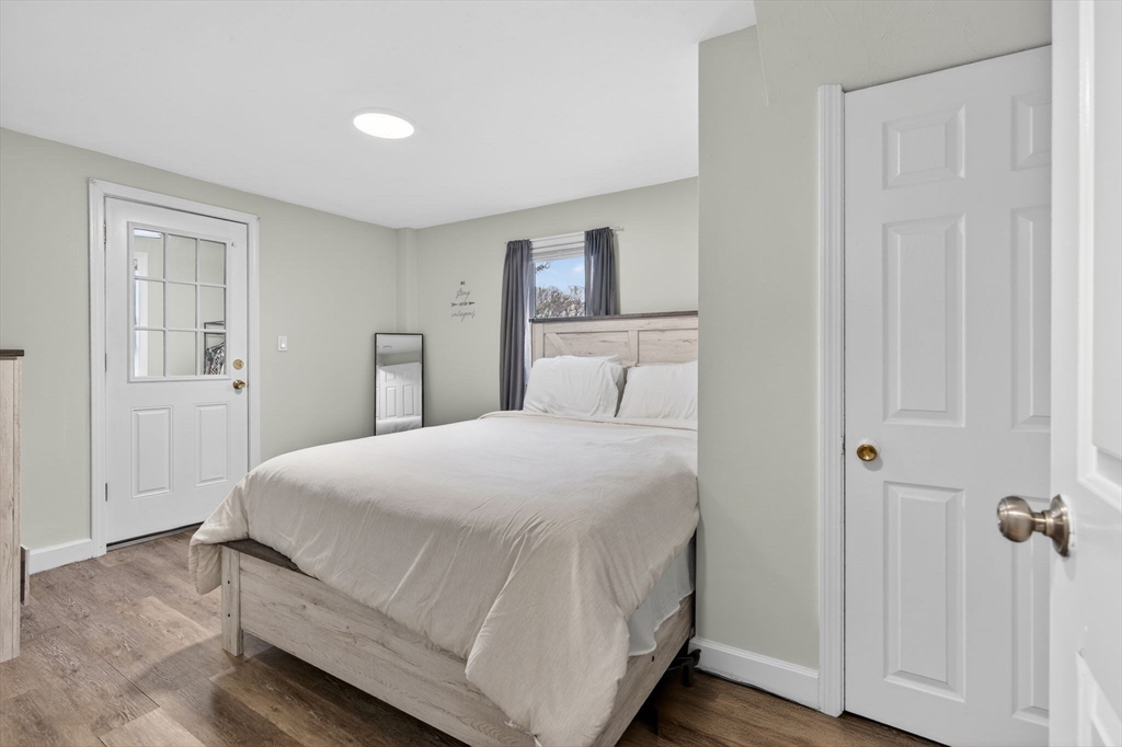 82 Linwood Street Lynn, MA 01905 - Photo 13 of 40
