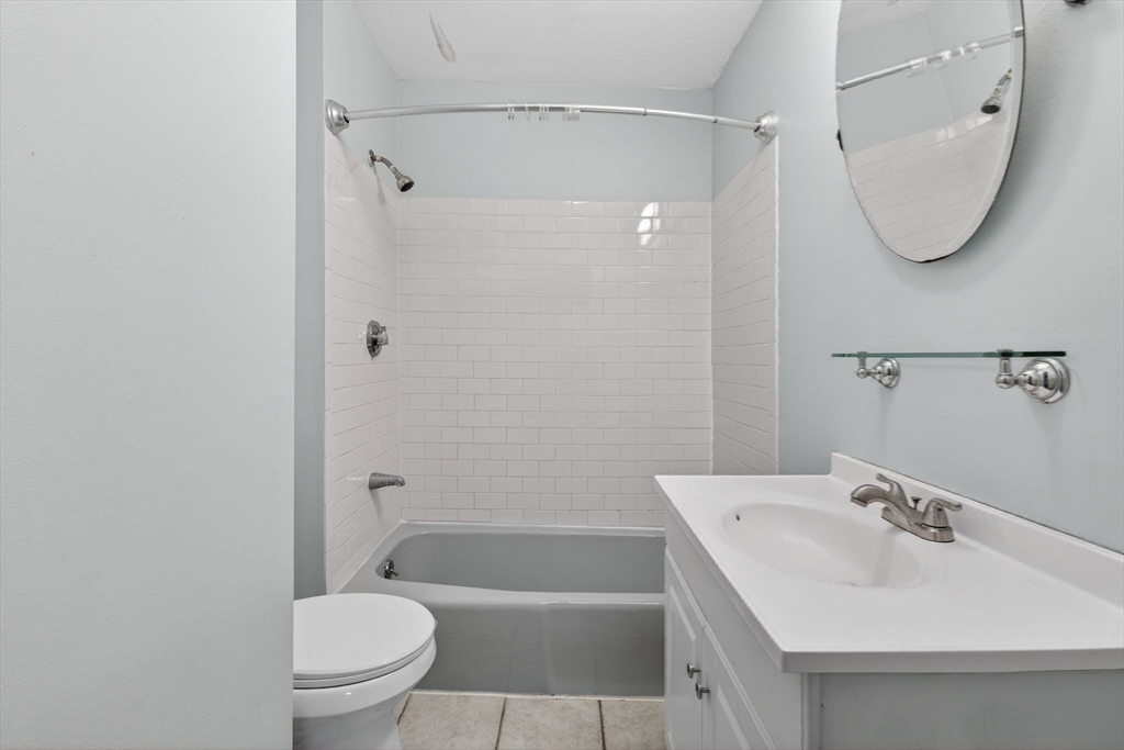 82 Linwood Street Lynn, MA 01905 - Photo 27 of 40