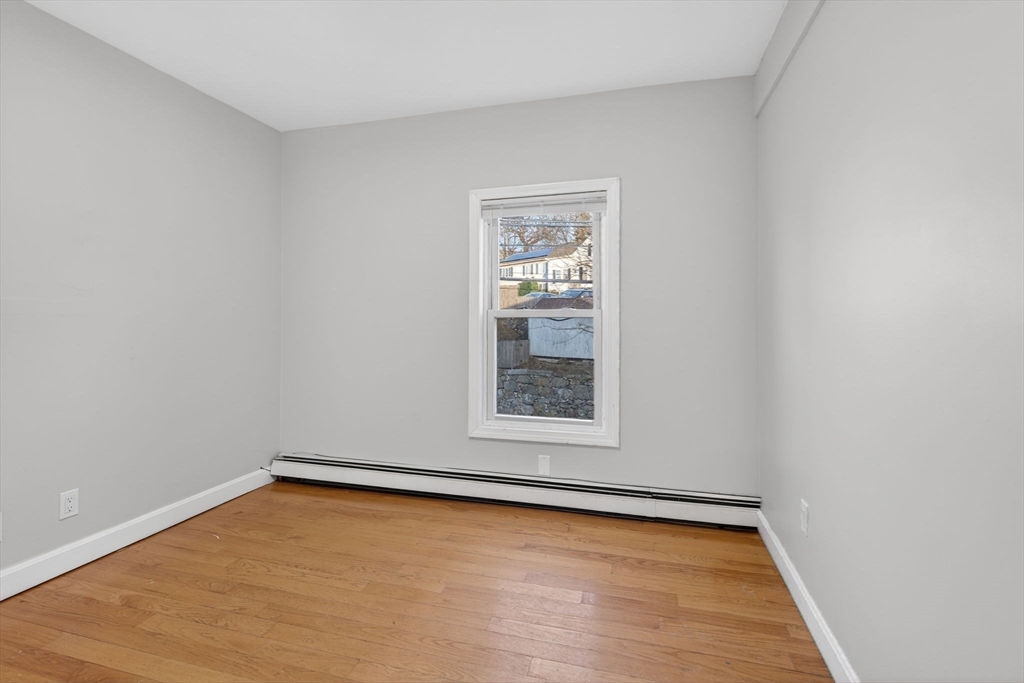 82 Linwood Street Lynn, MA 01905 - Photo 31 of 40