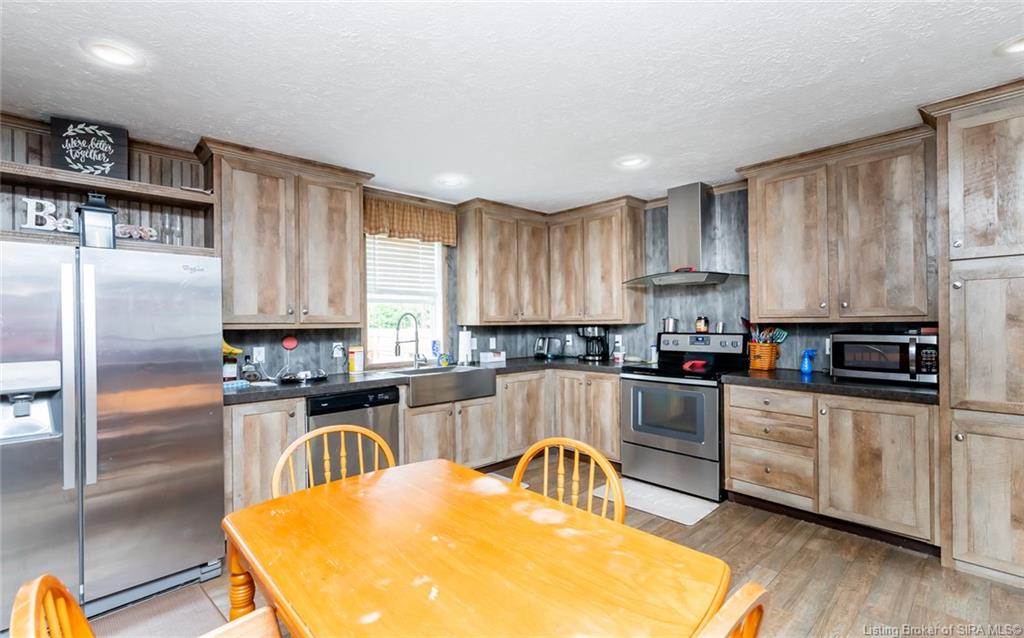 165 North 4th Street Scottsburg, IN 47170 - Photo 14 of 37