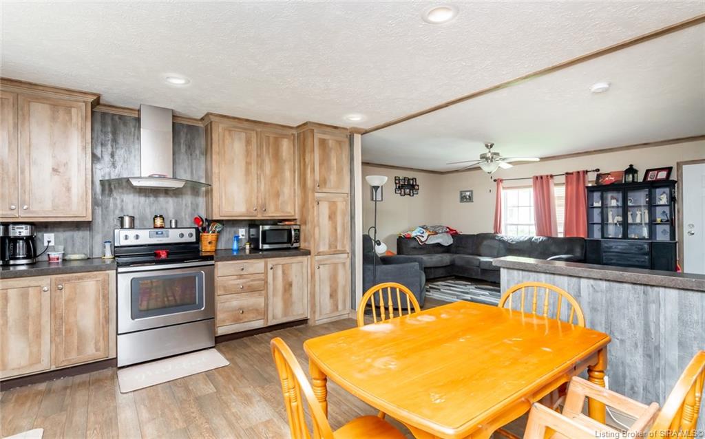 165 North 4th Street Scottsburg, IN 47170 - Photo 17 of 37