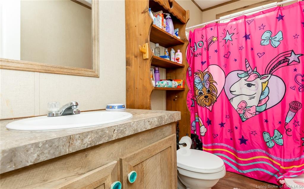 165 North 4th Street Scottsburg, IN 47170 - Photo 19 of 37