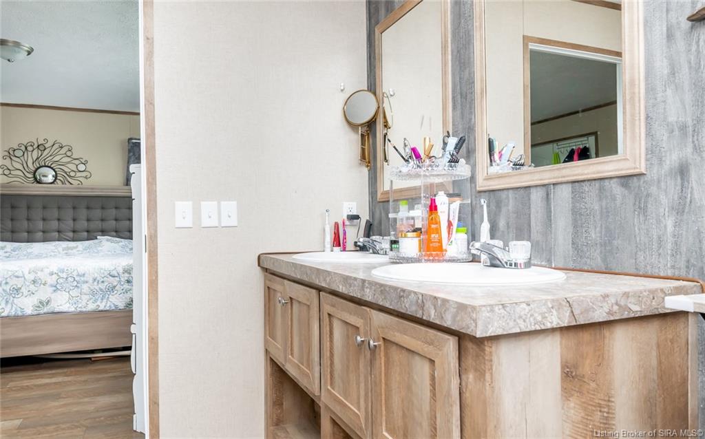 165 North 4th Street Scottsburg, IN 47170 - Photo 32 of 37