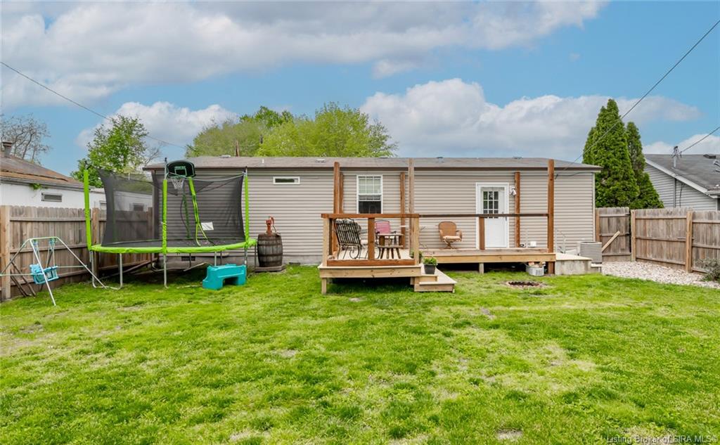 165 North 4th Street Scottsburg, IN 47170 - Photo 6 of 37