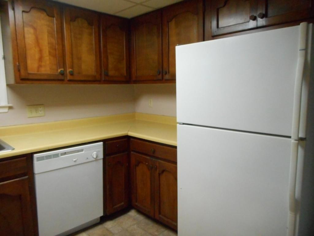 1817 Presswood Road, Unit 3 Johnson City, TN 37604 - Photo 11 of 21 Photo 11