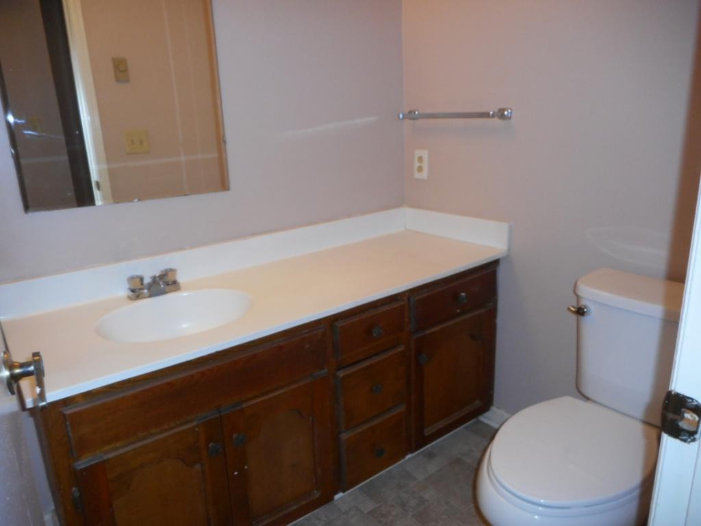 1817 Presswood Road, Unit 3 Johnson City, TN 37604 - Photo 19 of 21 Photo 20
