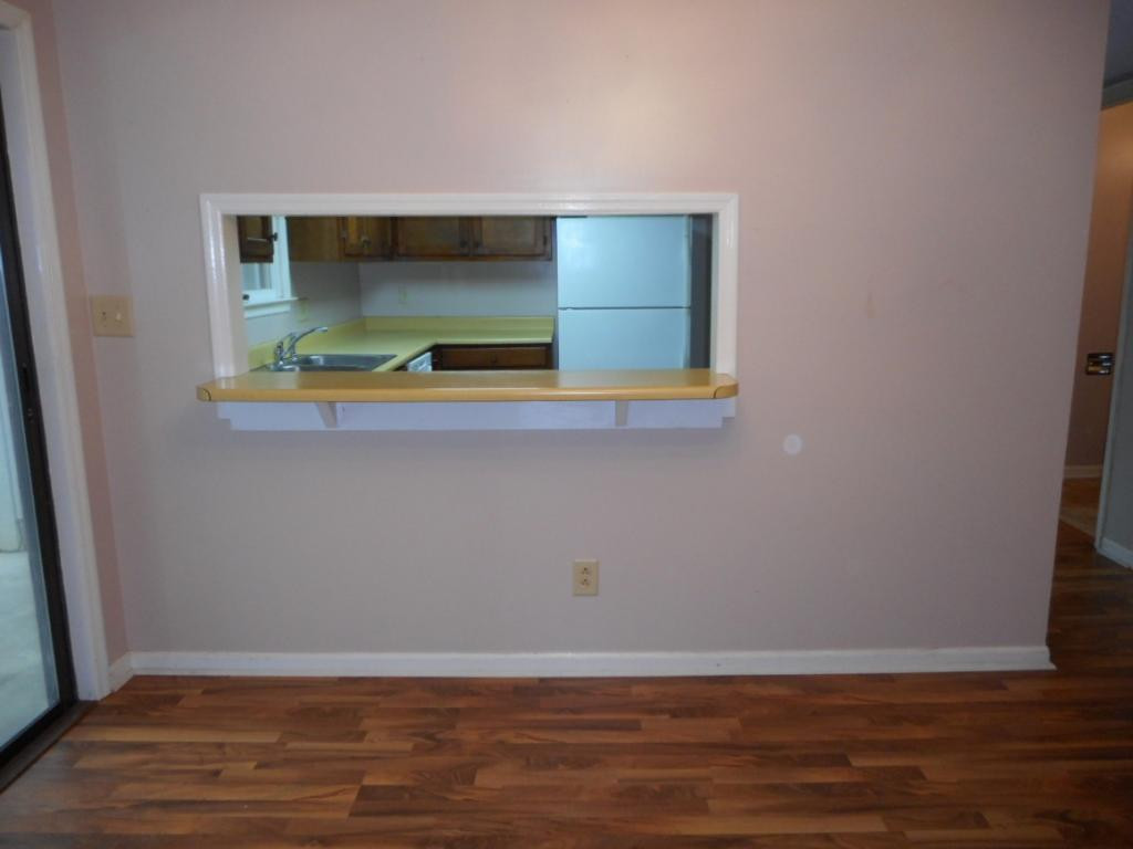 1817 Presswood Road, Unit 3 Johnson City, TN 37604 - Photo 8 of 21 Photo 8