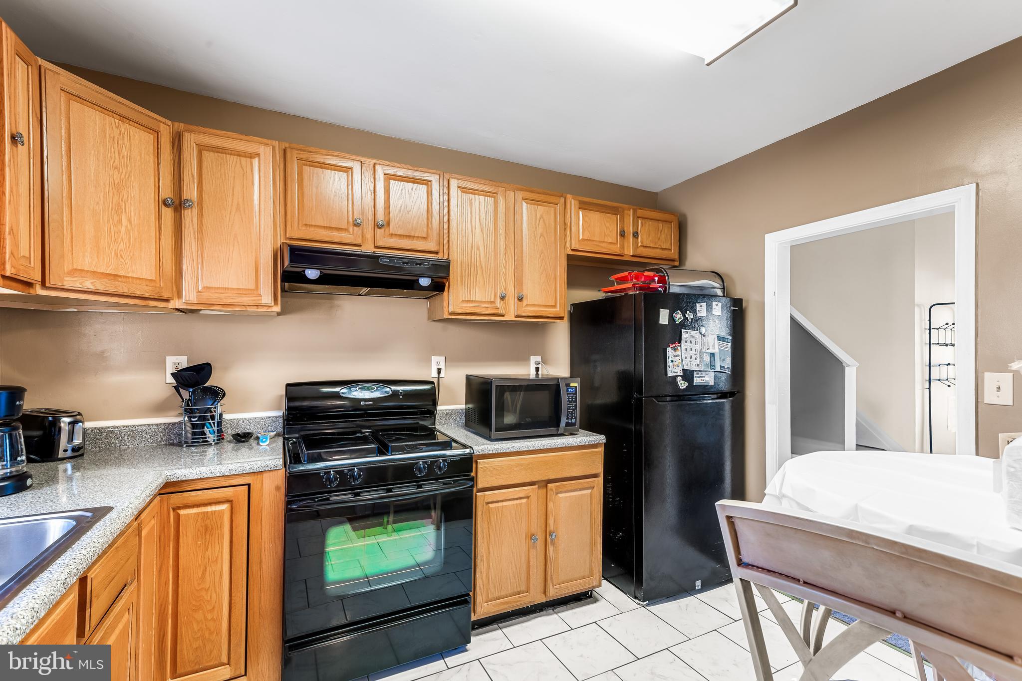 8426 Charlton Road Randallstown, MD 21133 - Photo 9 of 34 kitchen
