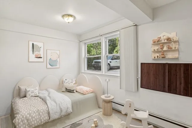 $165,000 | 4416 North Harding Avenue, Unit 3, Chicago, IL 60625