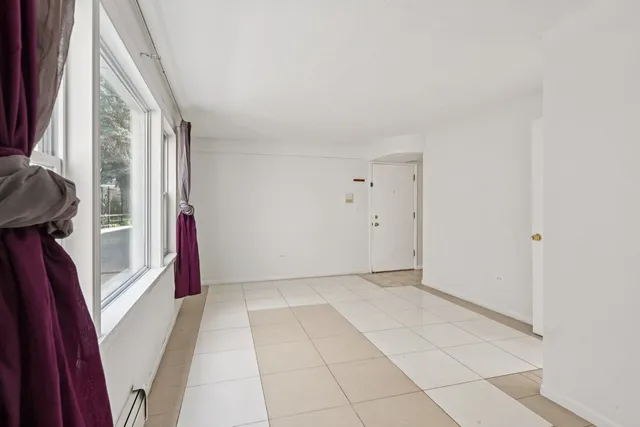 $165,000 | 4416 North Harding Avenue, Unit 3, Chicago, IL 60625