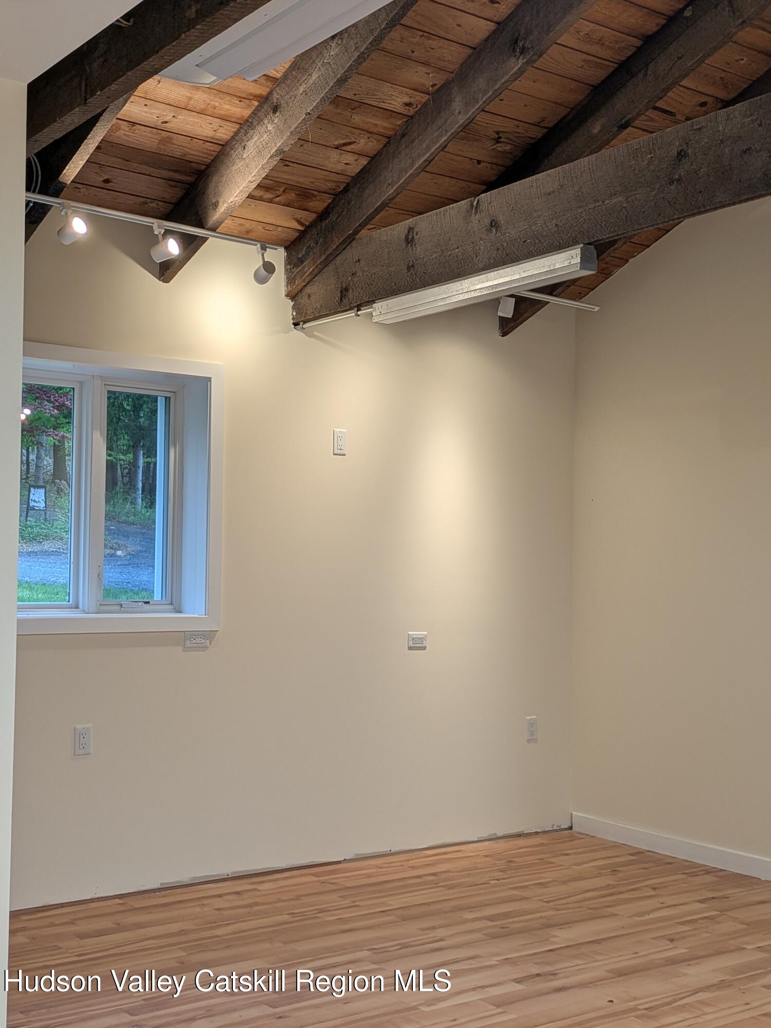 513 South Mountain Road Gardiner, NY 12525 - Photo 44 of 63 a view of small space