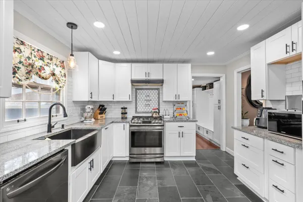 $399,900 | 202 Pembroke Drive, Washington, GA 30673